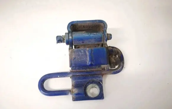 Seat Altea Rear door lower hinge