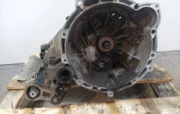 Ford Fiesta Manual 5 speed gearbox 8A6R7002CA