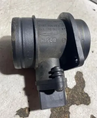 Audi A3 S3 8P Mass air flow meter 038906461B 0281002531