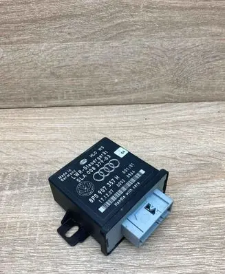 Audi A6 S6 C6 4F Light module LCM 8P0907357H 5LA008379