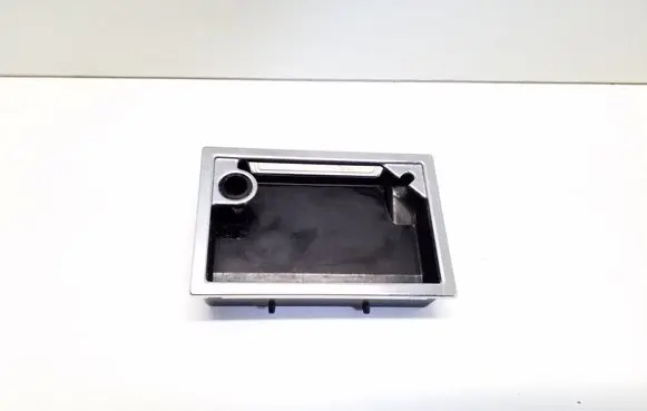 Volkswagen Touareg I Car ashtray 7L6857311 7L6857130A