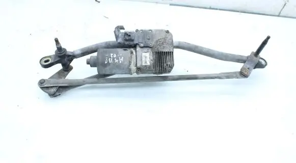 Audi A4 S4 B8 8K Front wiper linkage and motor 8K1955119