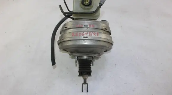 BMW 5 E60 E61 Brake booster M47