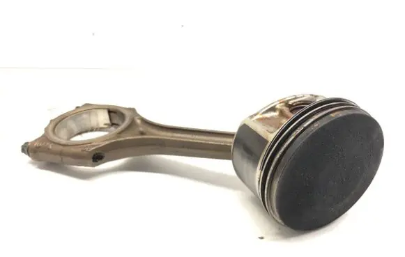 Audi A6 Allroad C5 Piston with connecting rod BDV077K