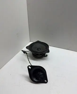 BMW 6 E63 E64 Front door speaker 9143153 61928910 100BM075