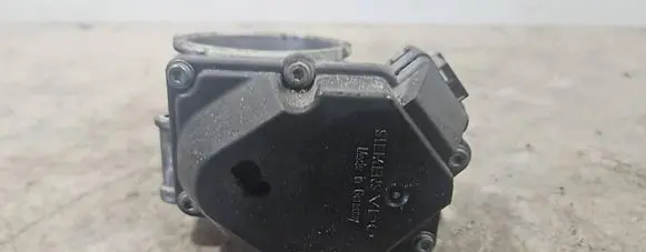 Volkswagen Golf V Throttle valve A2C53085612 03G128063A