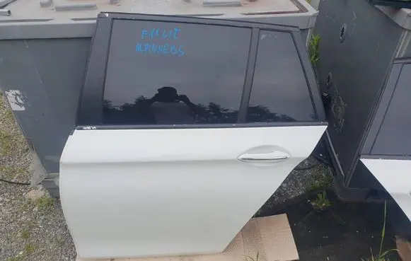 BMW 5 F10 F11 Rear door