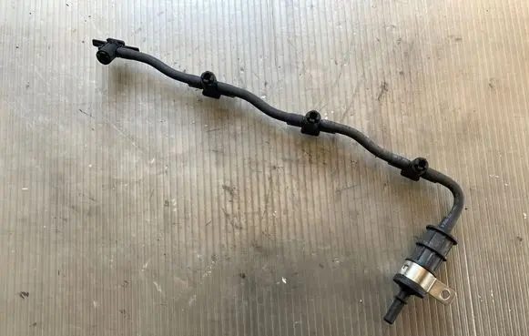 Nissan X-Trail T31 Fuel return line/hose 