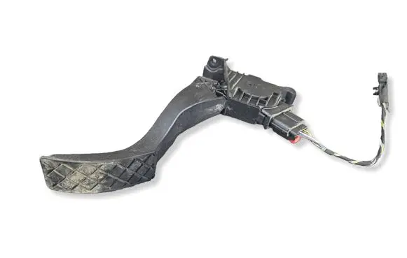 Skoda Superb B8 (3V) Accelerator throttle pedal 5Q1723503H 6PV01062111