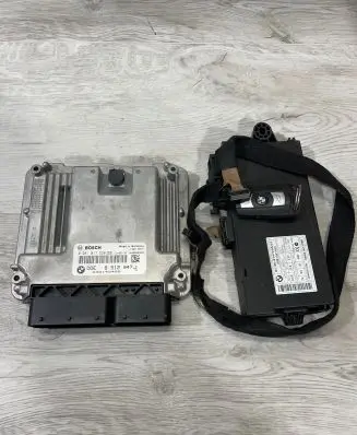 Engine ECU kit and lock set