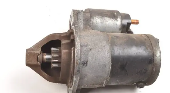 Mitsubishi Lancer VIII Starter motor 1810A008