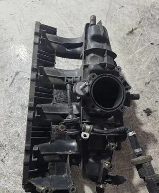 Audi A4 S4 B7 8E 8H Intake manifold 2900314819