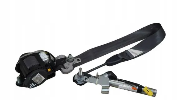 Honda CR-V Front seatbelt