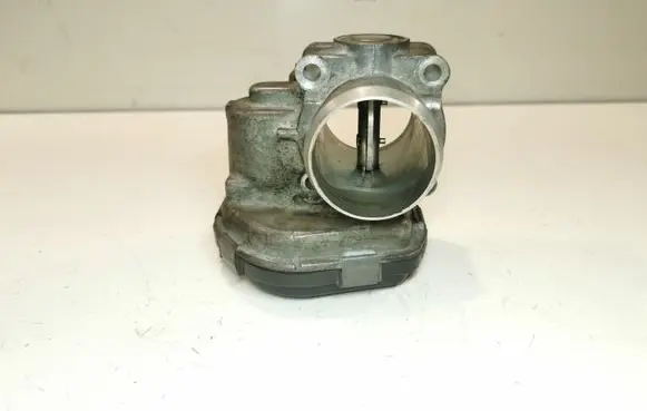 Peugeot 208 Throttle valve 28275019