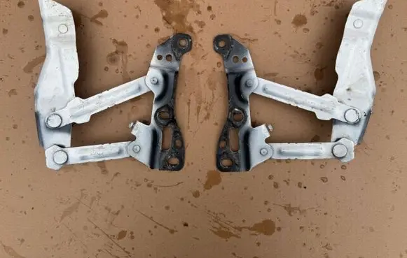 Tesla Model X Engine bonnet/hood hinges 1058041