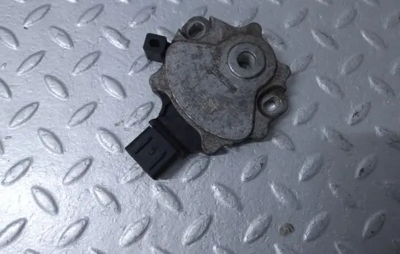 Hyundai Ioniq Gear shift selector indicator 427002B000