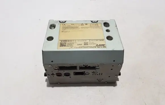 Volvo XC60 Radio/CD/DVD/GPS head unit 32326380