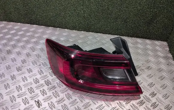 Renault Arkana Rear/tail lights 265552466R 1111500285