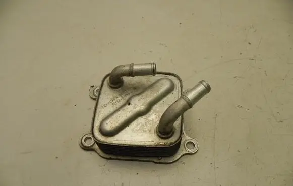 Engine oil radiator