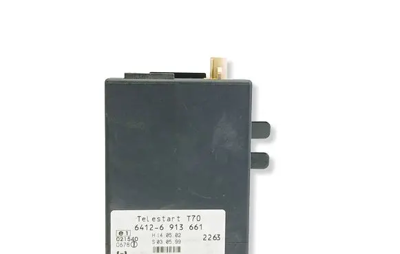 BMW 5 E39 Auxiliary heating control unit/module 6913661 021540