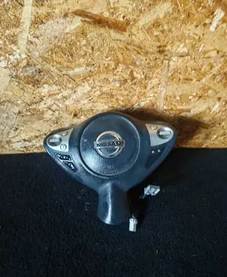 Nissan Juke I F15 Steering wheel airbag 985101KA8B