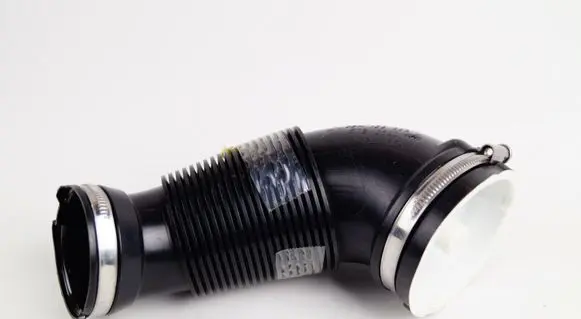 Audi A5 8T 8F Air intake duct part 06H129629J
