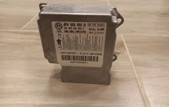 Audi A6 S6 C6 4F Airbag control unit/module 4F0959655B