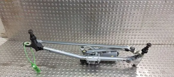 BMW X1 E84 Front wiper linkage and motor 2992465