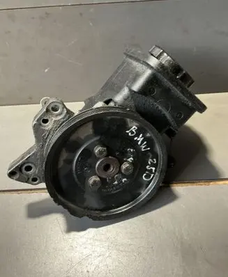 BMW 5 E60 E61 Power steering pump 6762279 7692974533
