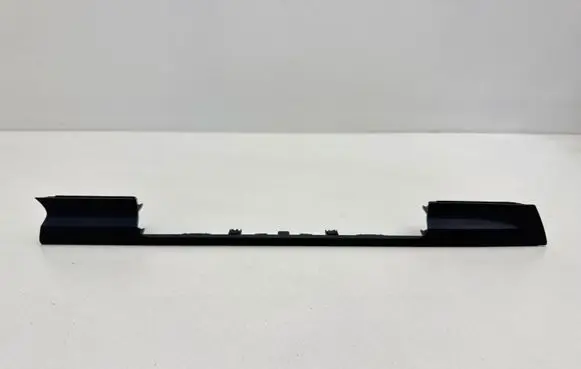 Audi A5 Radio/GPS head unit trim 8W1857304