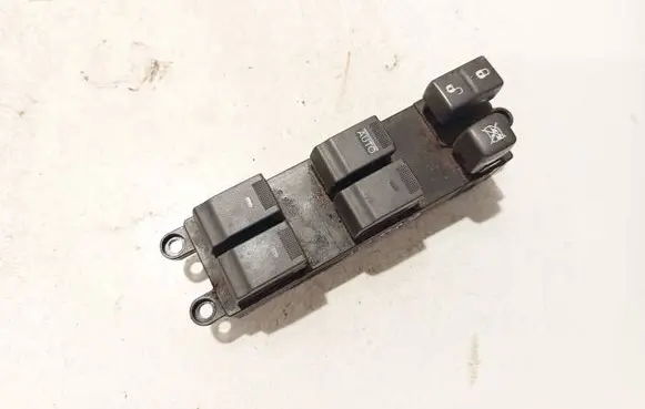 Subaru B9 Tribeca Electric window control switch