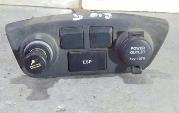 KIA Rio 12 V Socket (rear) 