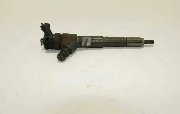 Renault Captur Fuel injector 0445110652