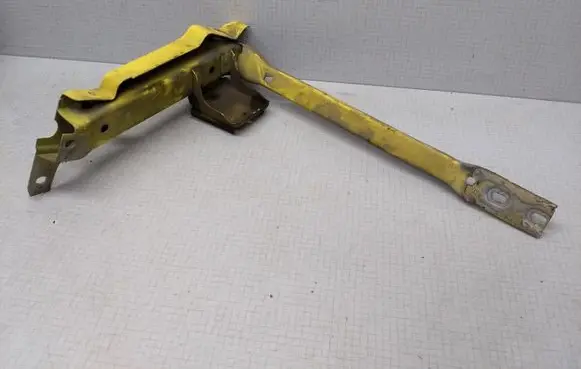Volkswagen Transporter - Caravelle T4 Side radiator support slam panel 3542377