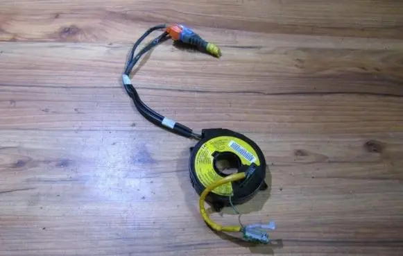 KIA Carens I Airbag slip ring squib (SRS ring) kh2x470252