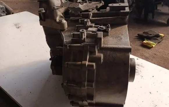 Volkswagen Sharan Manual 5 speed gearbox 02N301103