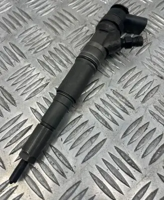 Fuel injector