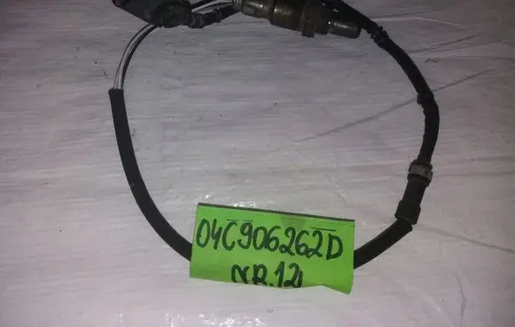 Volkswagen Up Exhaust gas temperature sensor 04C906262D