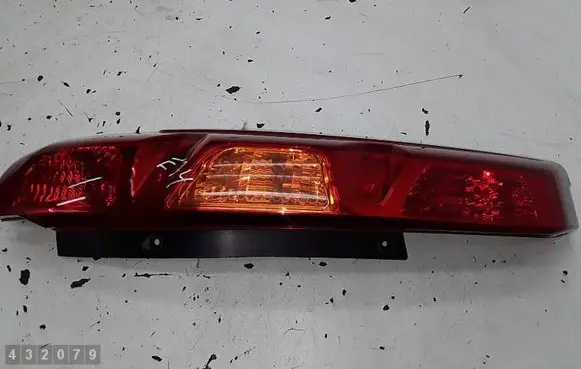 Nissan X-Trail T31 Rear/tail lights 22063929
