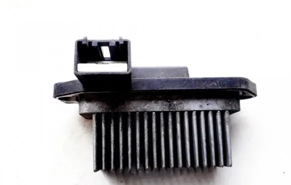 Mazda 3 I Heater blower motor/fan resistor hb180bp4m pm010020b