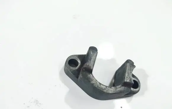 BMW 3 E90 E91 Fuel Injector clamp holder 