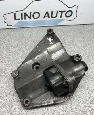 BMW 3 E46 A/C compressor mount bracket 2247388