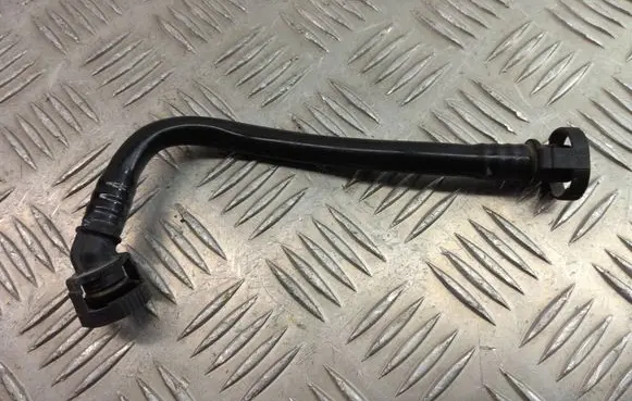 BMW X1 F48 F49 Breather hose/pipe 7626118