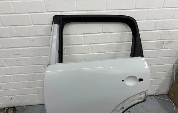 Mini Cooper Countryman R60 Rear door