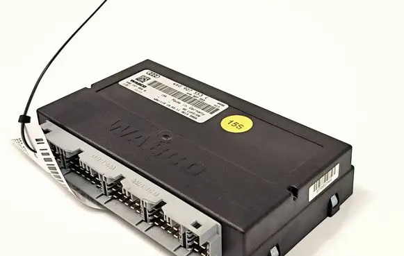 Audi A8 S8 D4 4H Suspension control unit/module 4H0907553C