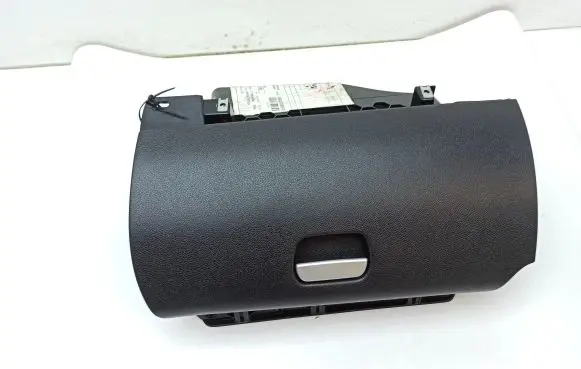 Mercedes-Benz SLK R171 Glove box set A1716804887 P0116492 T0021148