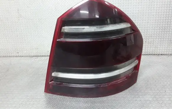 Mercedes-Benz GL X164 Rear/tail lights A1648200564KZ