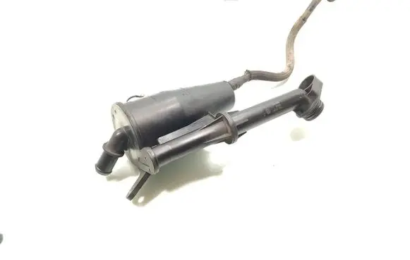 Opel Insignia A Oil breather separator 55567249 565581915