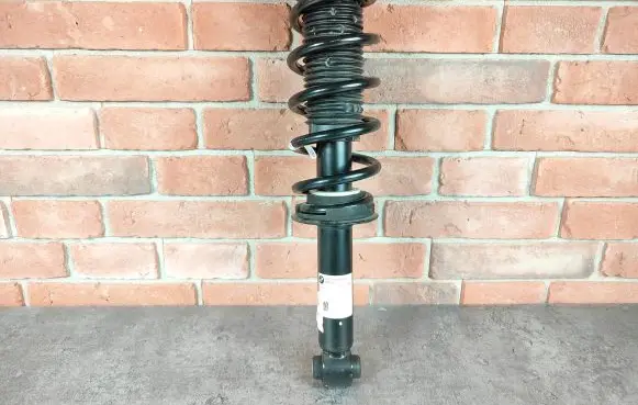 BMW X4 G02 Rear shock absorber/damper 6890945 6884917 16997810