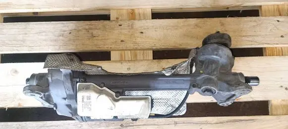 Volkswagen PASSAT B7 Steering rack 3AB423050 5N1909144N